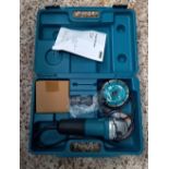 MAKITA ANGLE GRINDER IN CARRY CASE