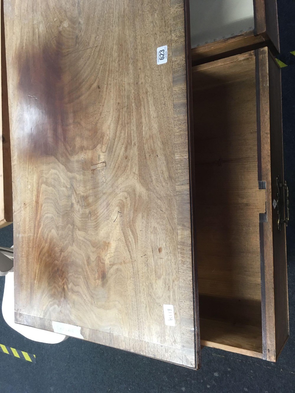 EDWARDIAN FADED MAHOGANY CHEST OF 3 LONG & 2 SHORT DRAWERS WITH BRASS DROP HANDLES, - Image 4 of 4