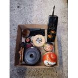 SMALL CARTON WITH GINGER JAR, BLACK VASE,