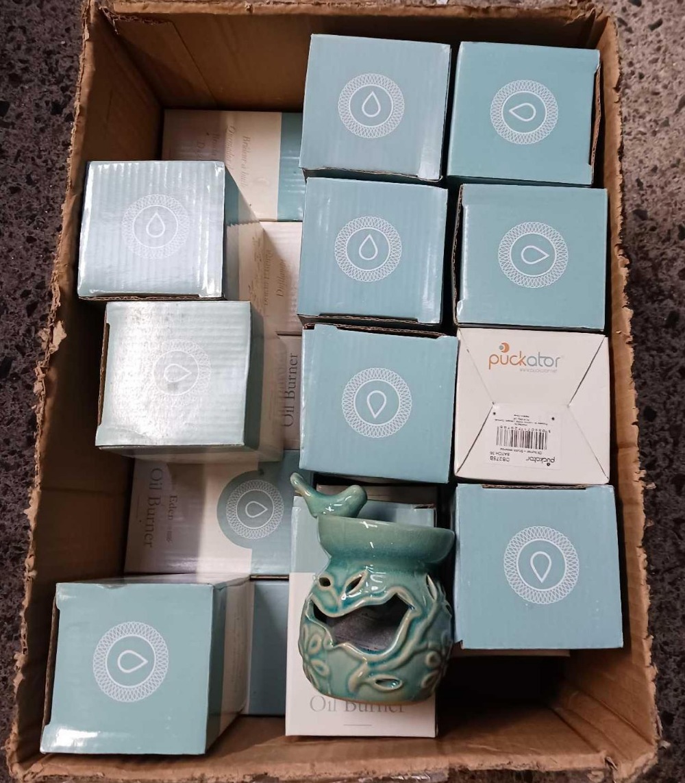 CARTON WITH QTY OF CERAMIC OIL BURNERS IN BOXES