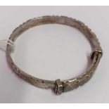 DESIGNER SILVER HALLMARKED EXPANDING BANGLE,