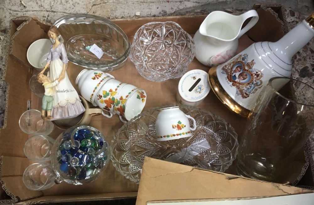 2 CARTONS OF MISC GLASS & CHINA INCL; JELLY MOULDS, VASES, GLENFIDDICH WATER JUG, - Image 3 of 3