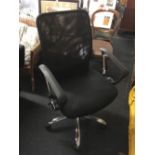 SWIVEL BLACK OFFICE CHAIR