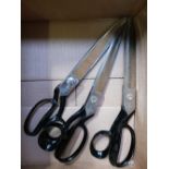 CARTON WITH 3 PAIRS OF TAILORS SHEARS