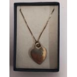 SILVER CHAIN WITH SILVER HEART SHAPED PENDANT