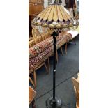 BLACK METAL STANDARD LAMP WITH TIFFANY STYLE GLASS SHADE