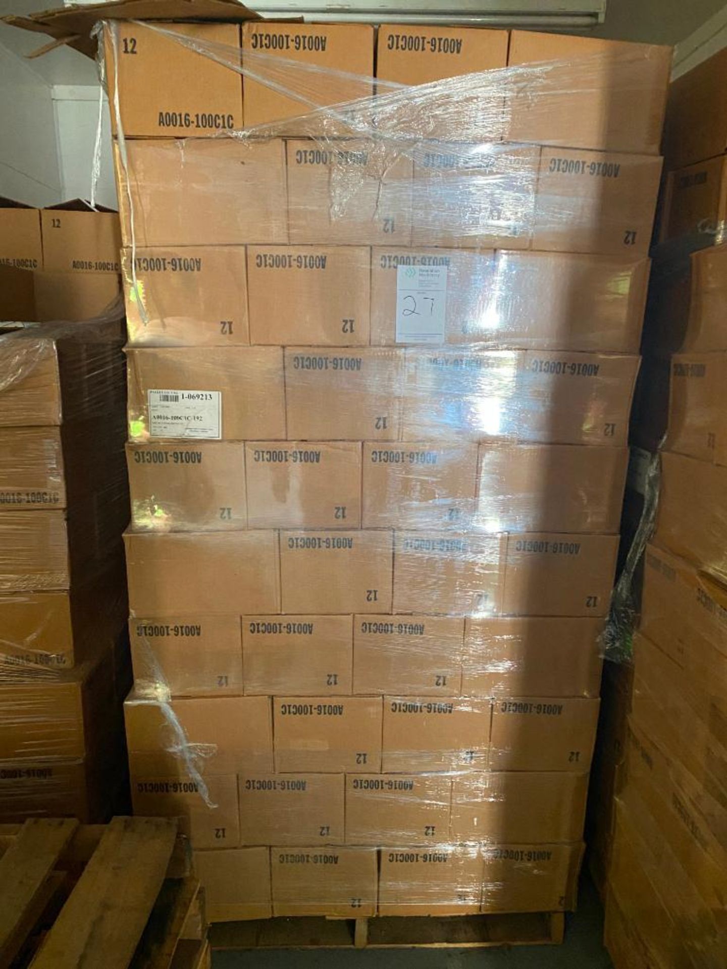 (LOT) VERY LARGE QUANTITY (1000'S) OF NEW BOTTLE INVENTORY