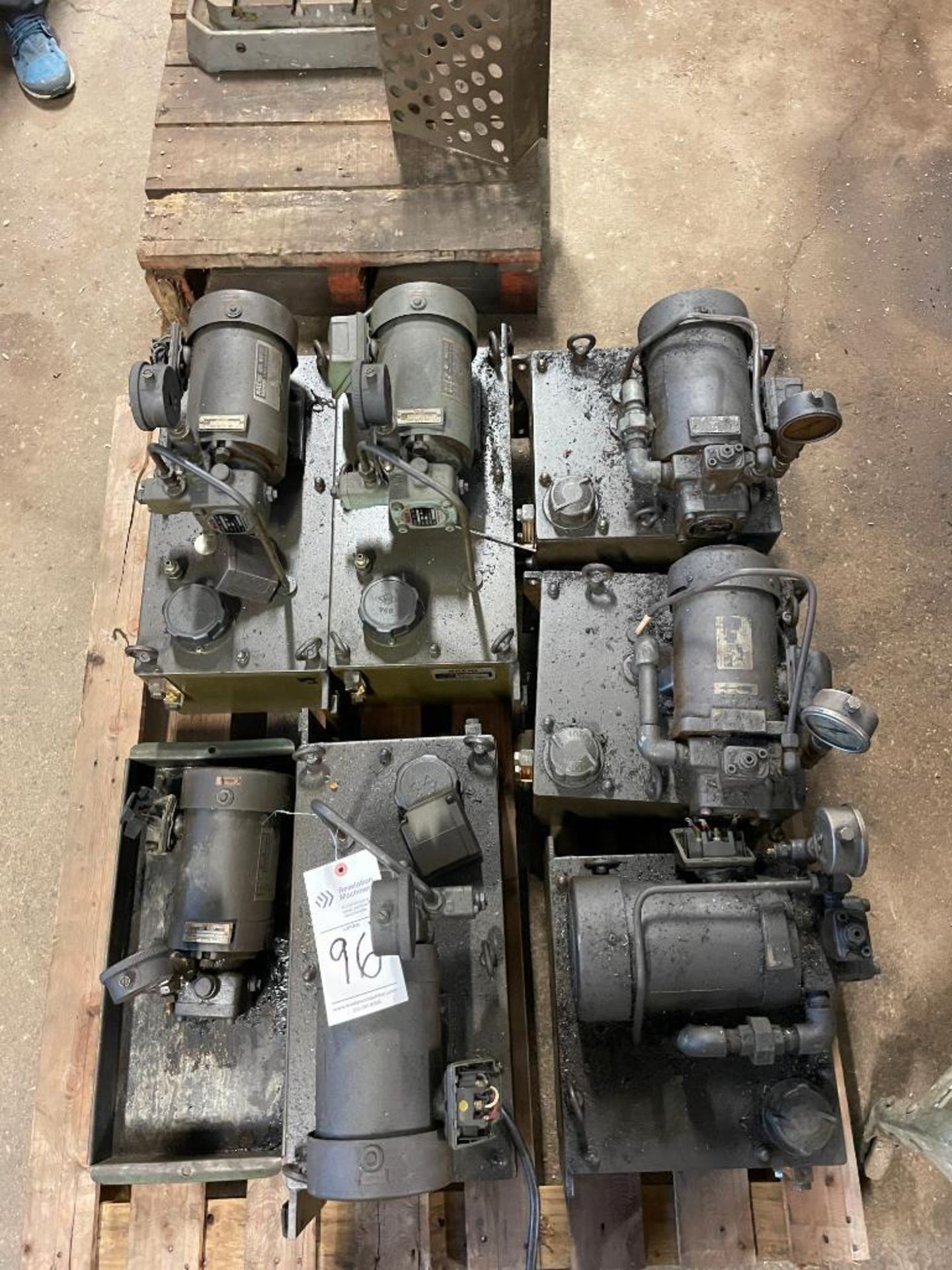 (LOT) NACHI VANE PUMPS; $150 LOADIN FEE