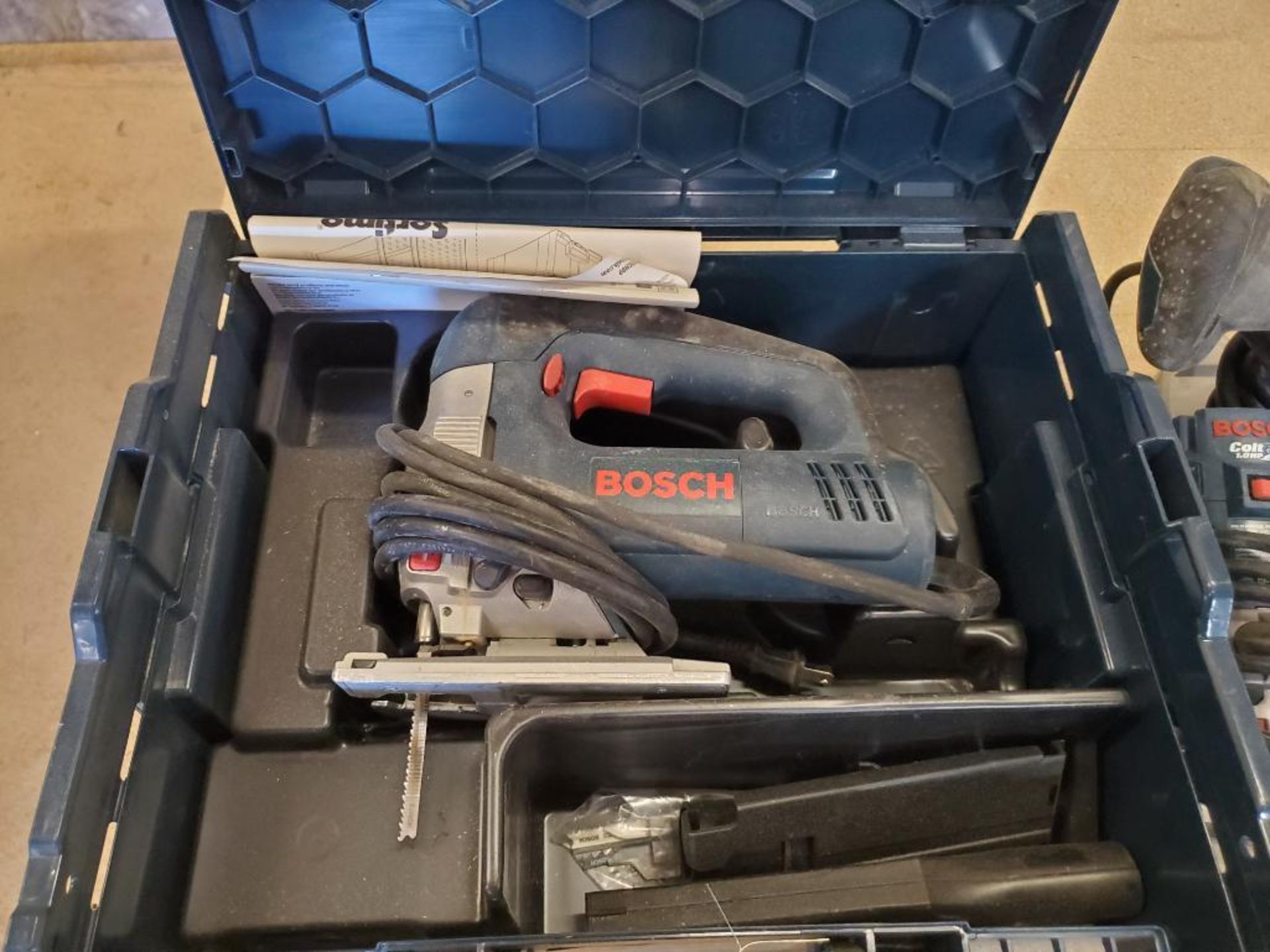 (LOT) BOSCH TOOLS, JIG, ROUTERS - Image 4 of 4
