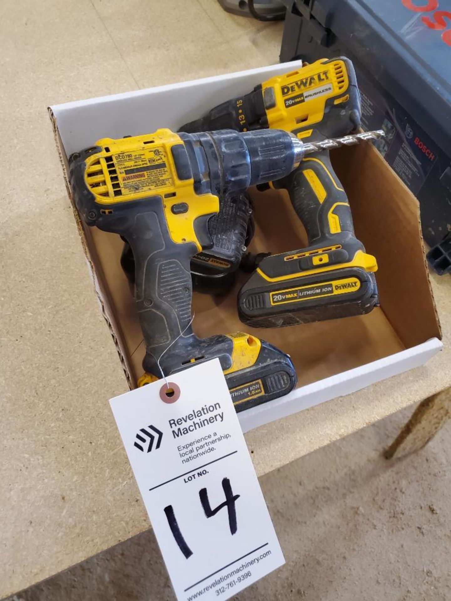 (LOT) DEWALT 20V CORDLESS DRILLS - Image 2 of 2