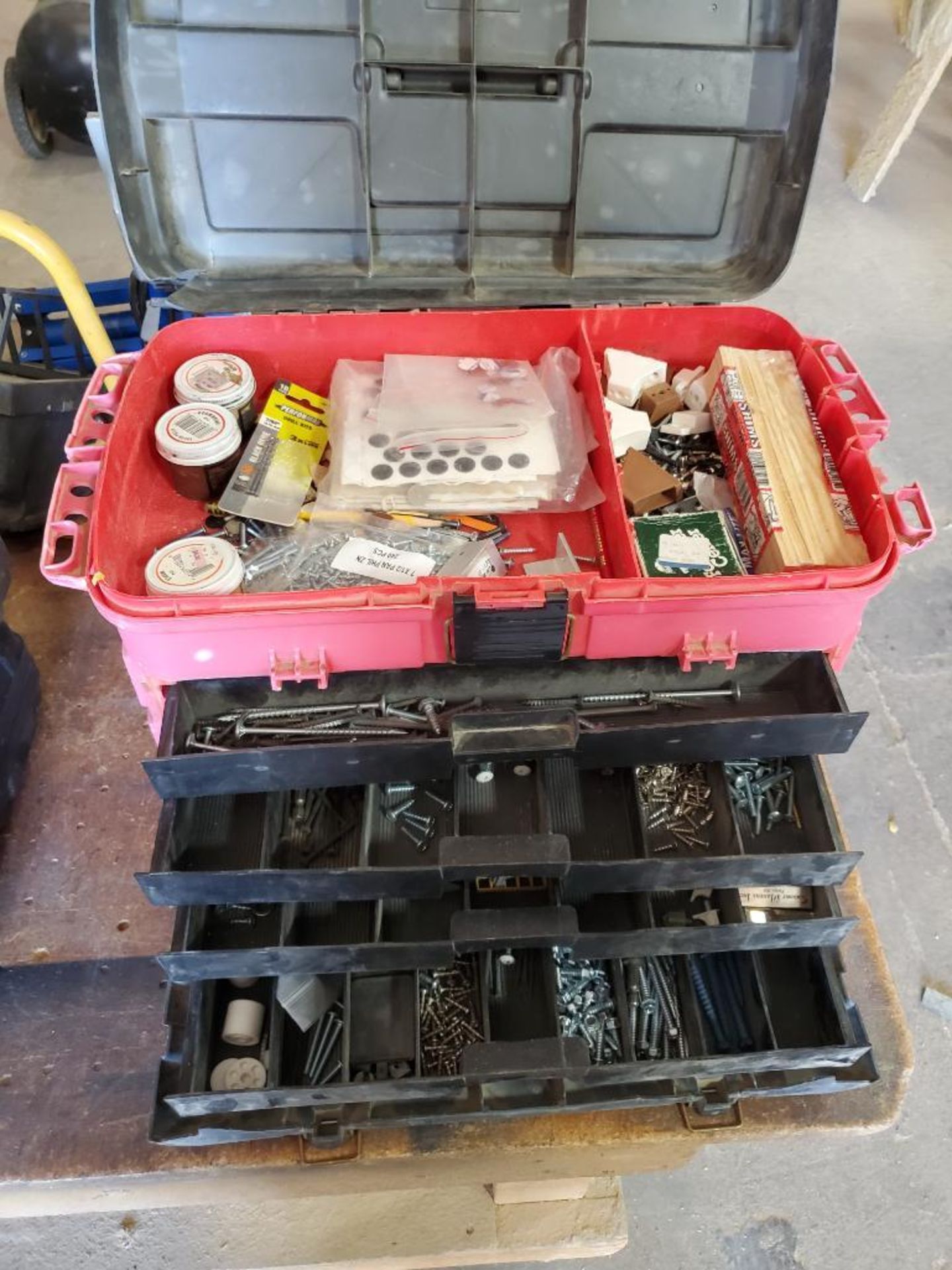 TOOLBOX AND CONTENTS