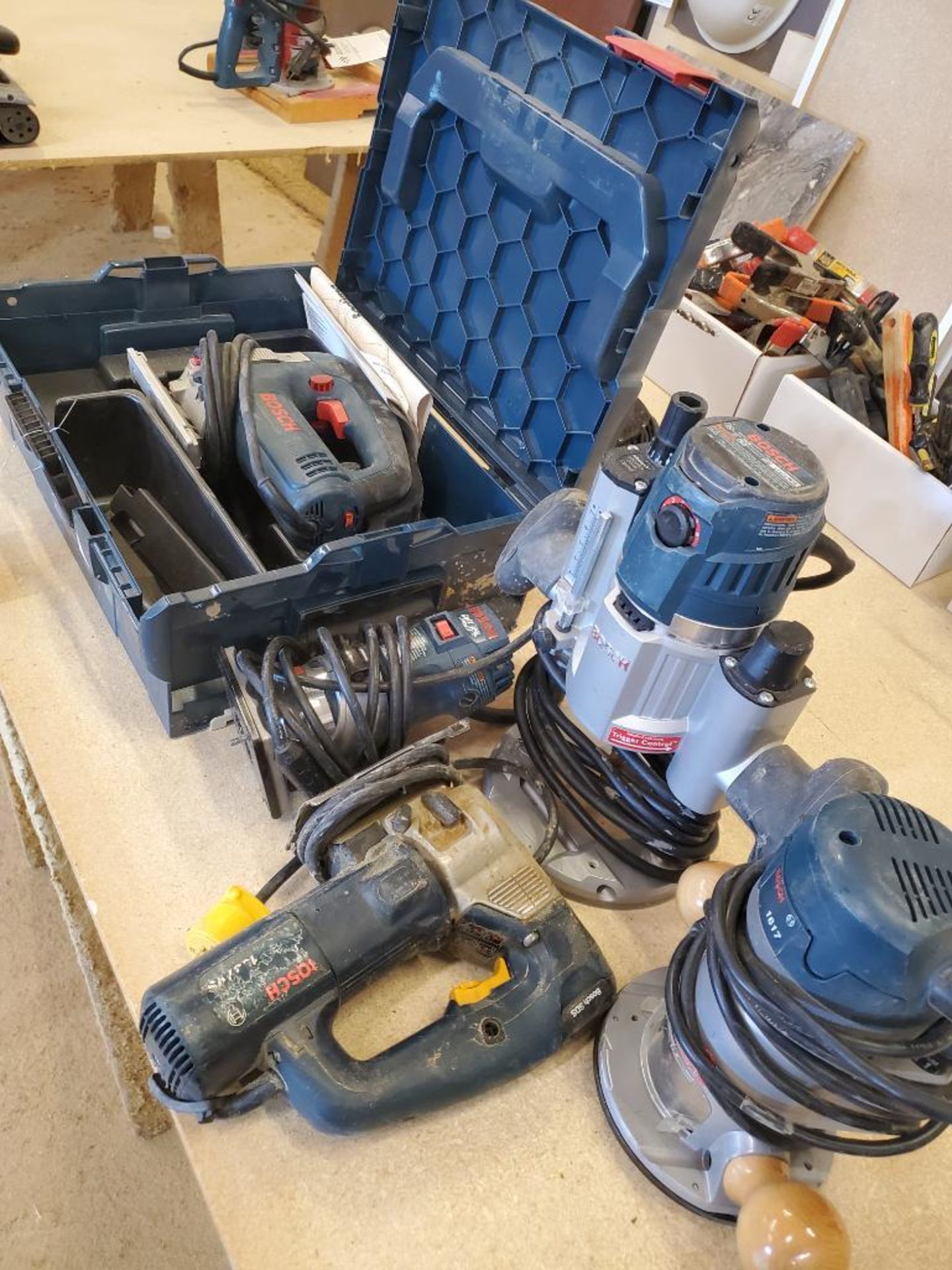 (LOT) BOSCH TOOLS, JIG, ROUTERS - Image 3 of 4