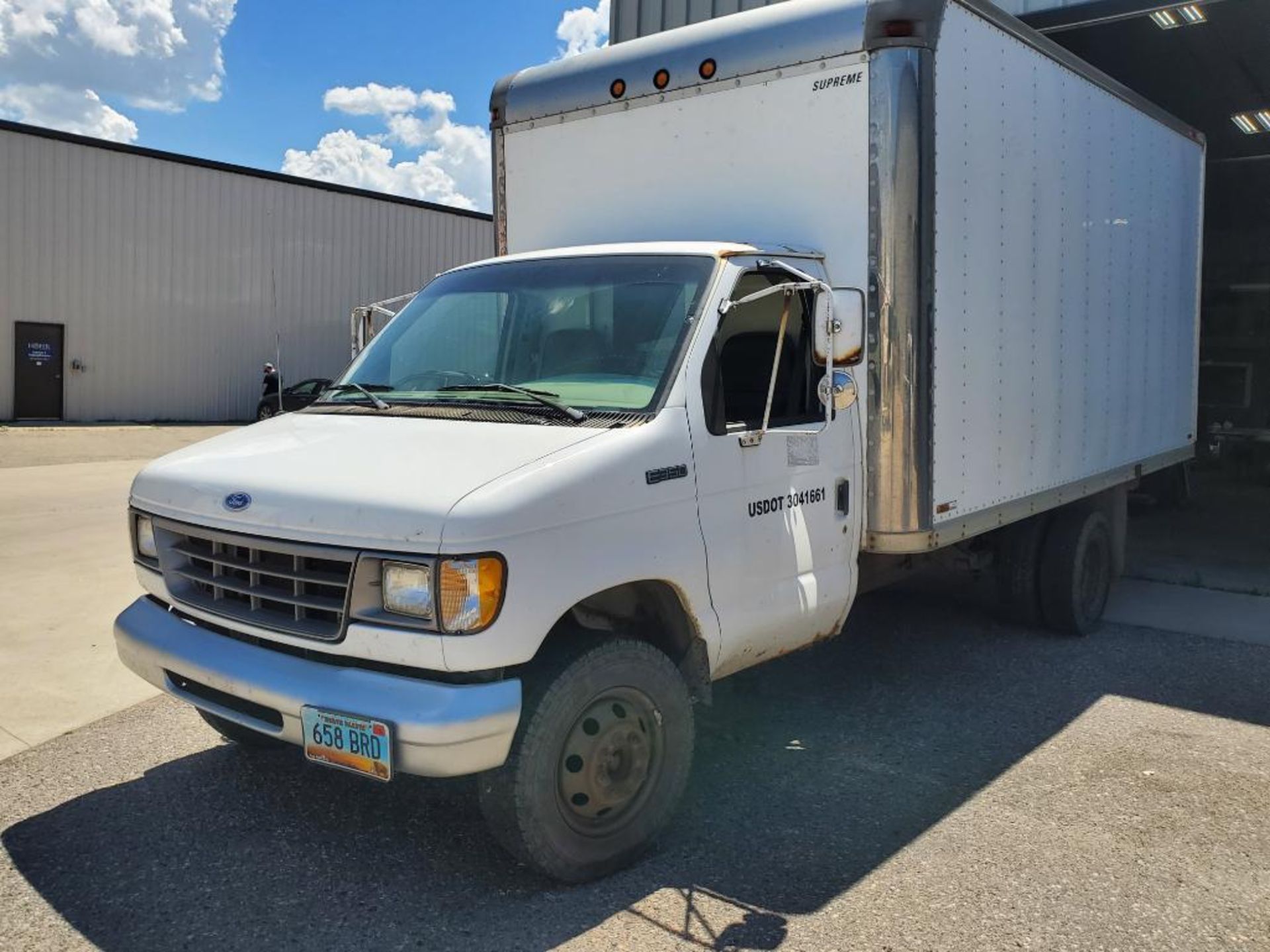 FORD CUBE VAN; MODEL E350 - Image 2 of 6