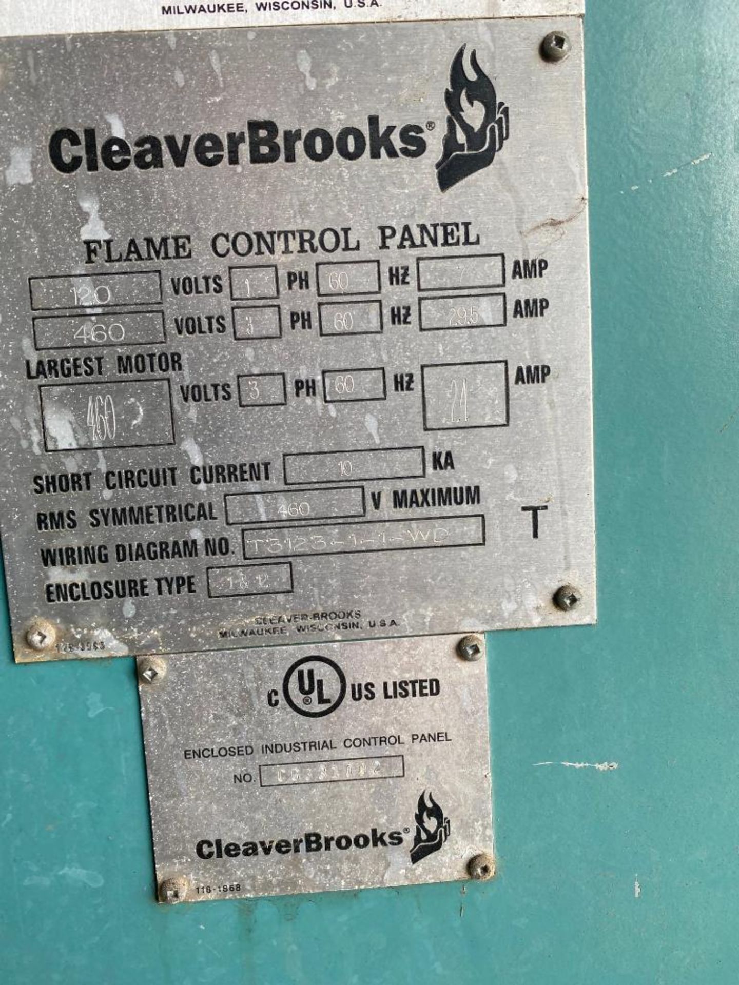 CLEAVER BROOKS GAS FIRED BOILER; 12,246 BTU/HR HAWK DIGITAL CONTROLS; MODEL CLEAVER BROOKS/CBLE 700- - Image 7 of 9