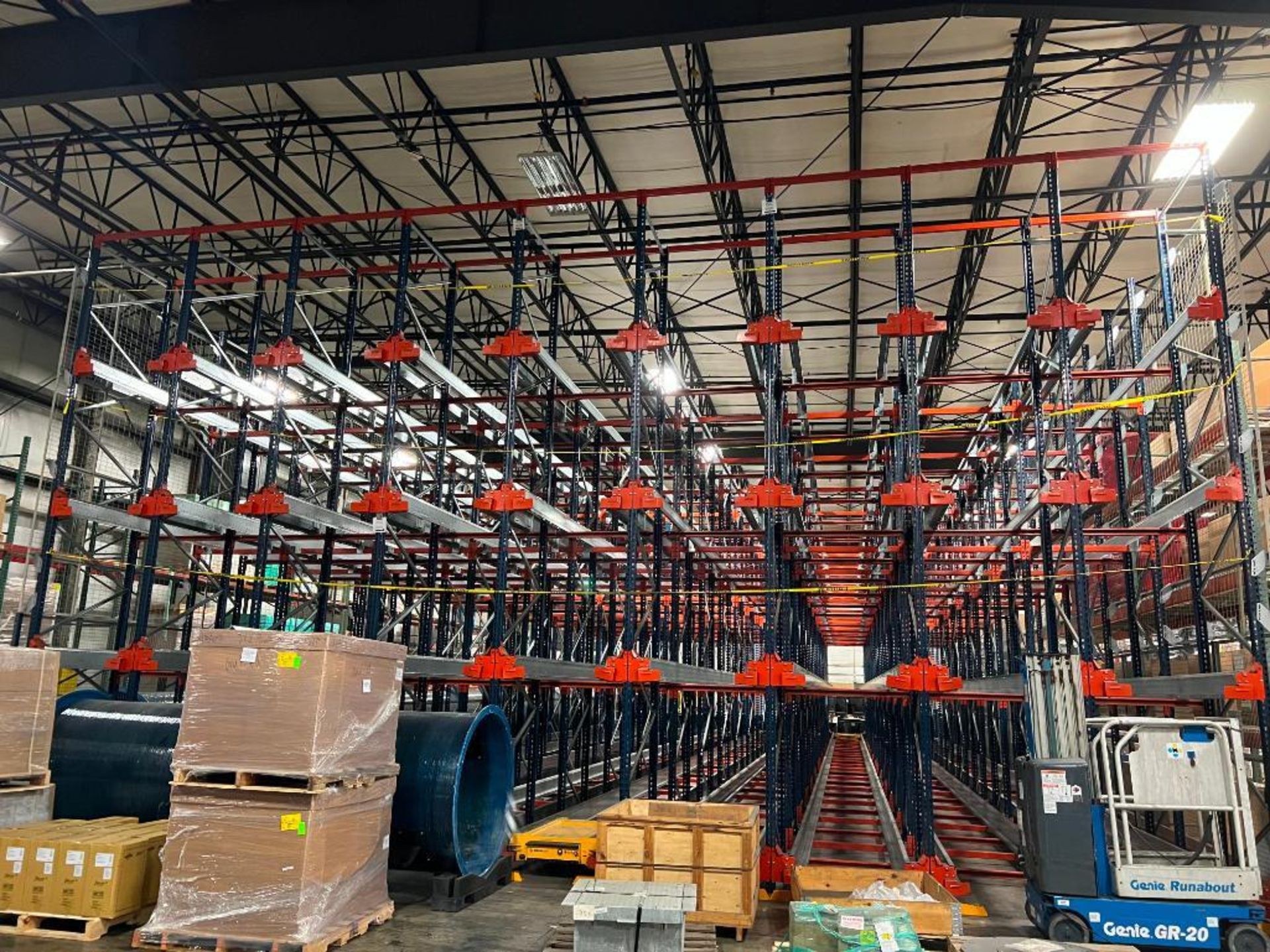 INTERLAKE STORAGE RACKING WITH PALLET SHUTTLE SYSTEM; YEAR 2019 - Image 3 of 14