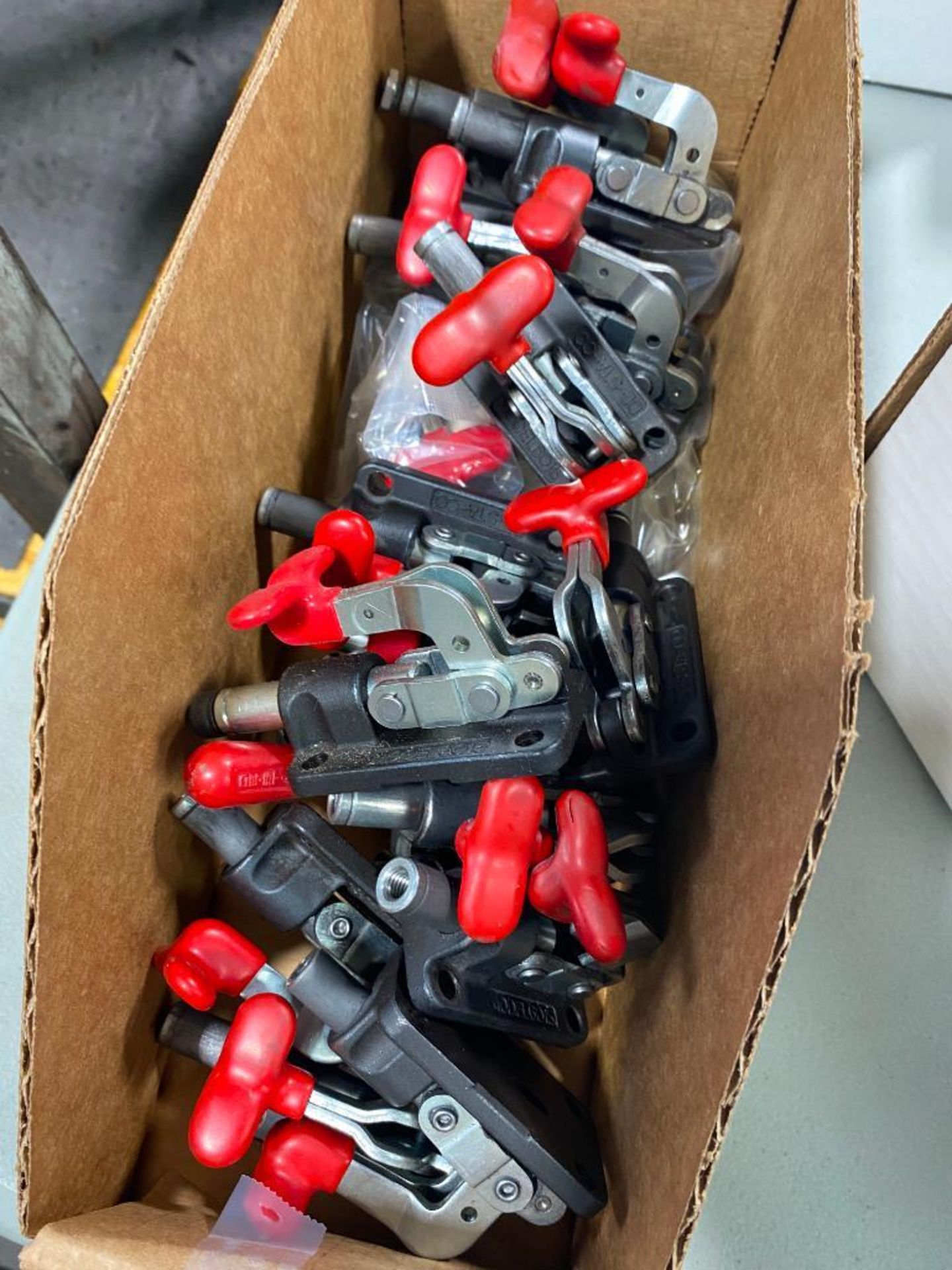 (LOT) DESTACO CLAMPS, SNAP-ON HEX HEADS AND BORING BARS