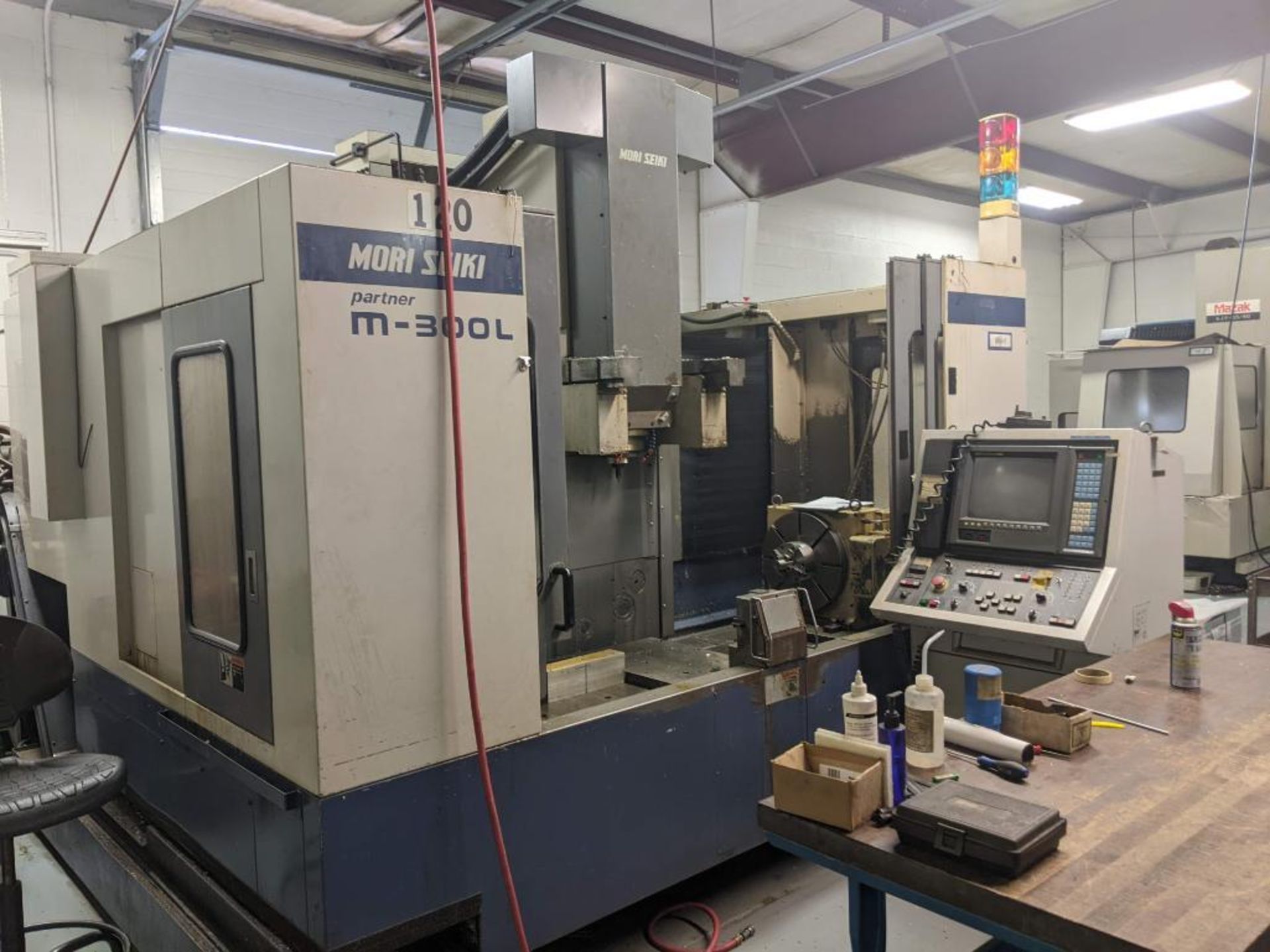 MORI SEIKI M-300L CNC VERTICAL MACHINING CENTER; YEAR 1996