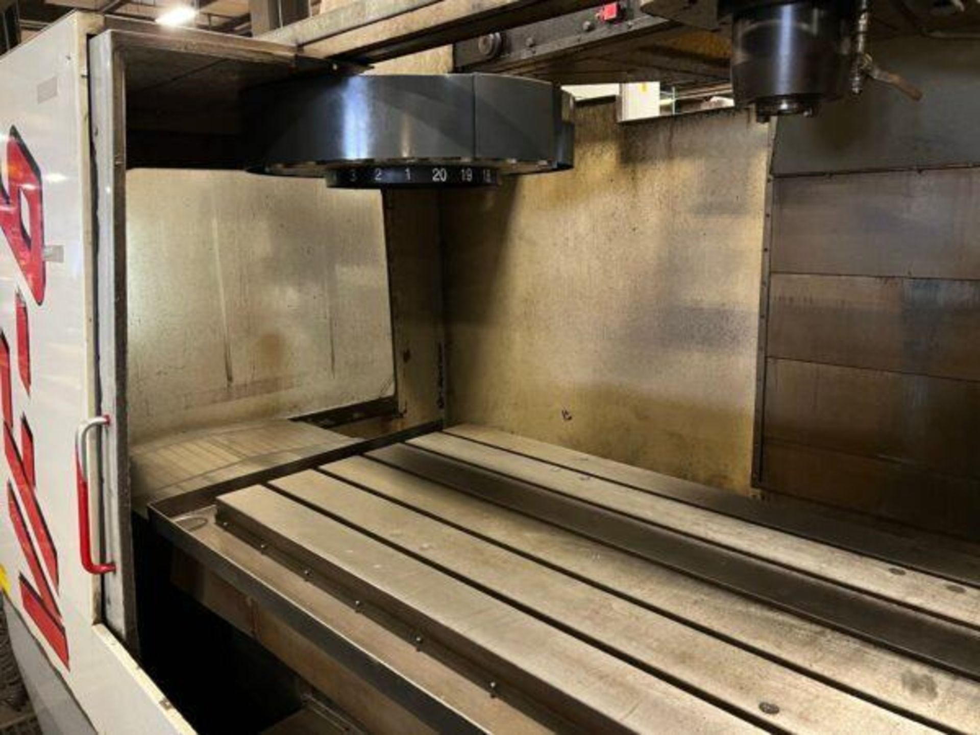 HAAS VF-6 VERTICAL MACHINING CENTER; YEAR 1998 - Image 9 of 12