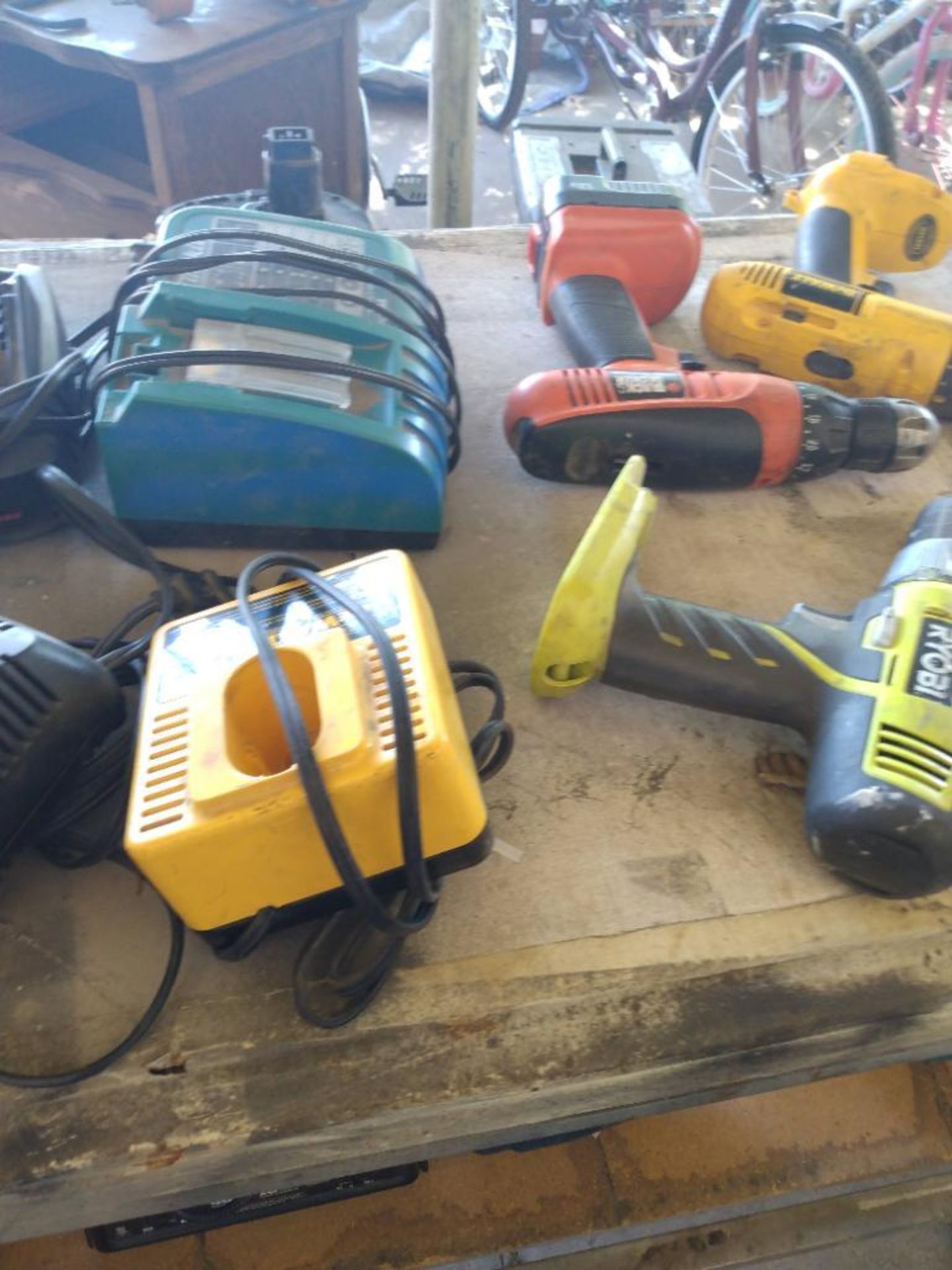 (LOT) ASSORTED CORDLESS ELECTRIC HAND TOOLS, CHARGERS, BATTERIES - Image 4 of 4
