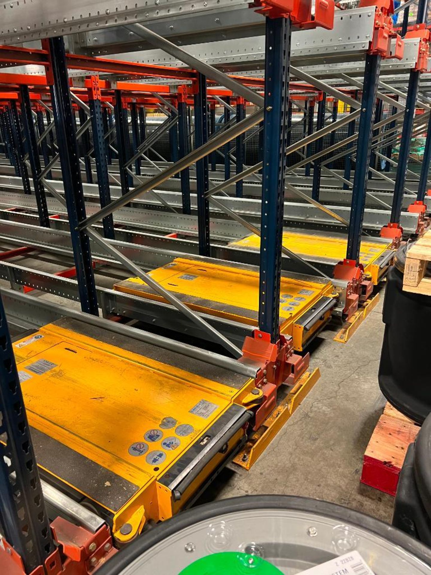 INTERLAKE STORAGE RACKING WITH PALLET SHUTTLE SYSTEM; YEAR 2019 - Image 12 of 14