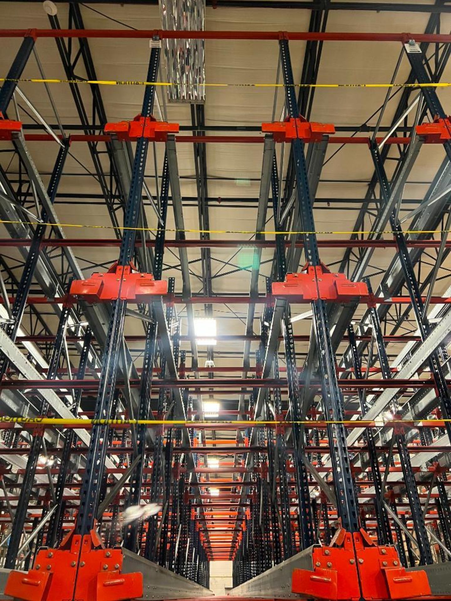 INTERLAKE STORAGE RACKING WITH PALLET SHUTTLE SYSTEM; YEAR 2019 - Image 7 of 14