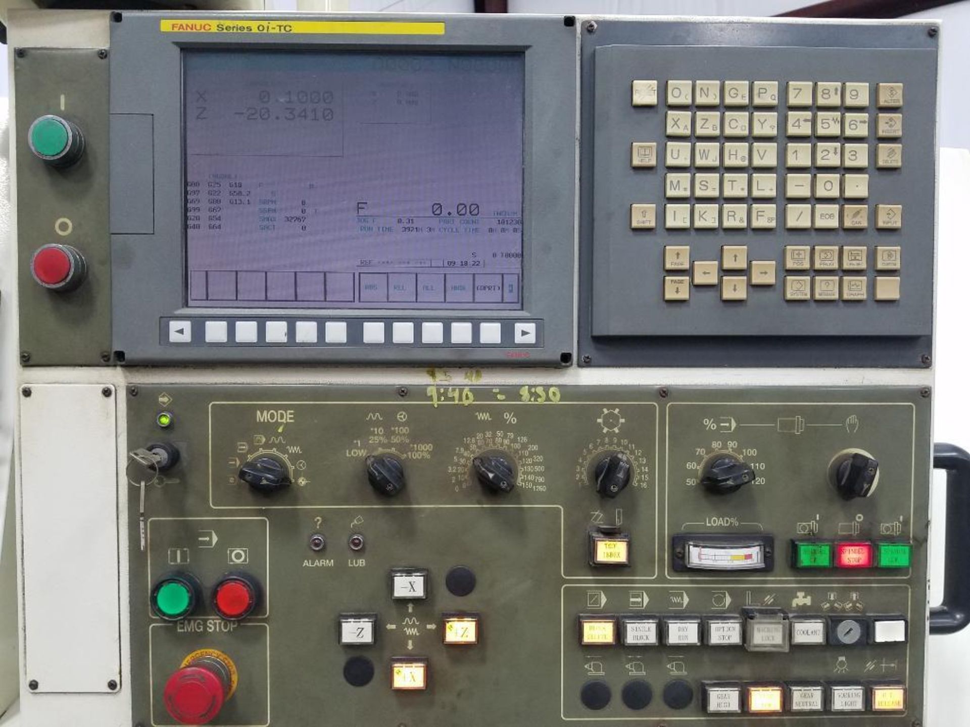 ACRA FCH-260NC FANUC OI-TC CNC LATHE; YEAR 2007 - Image 5 of 7