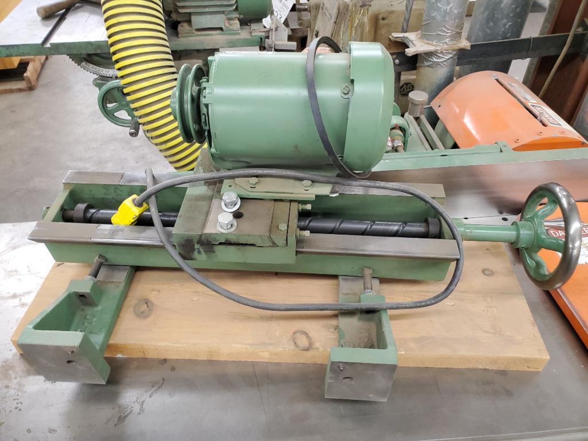 NORTHFIELD 16-HD 16" JOINTER PLANER; WITH KNIFE GRINDING AND JOINTING ATTACHMENT - Image 5 of 13