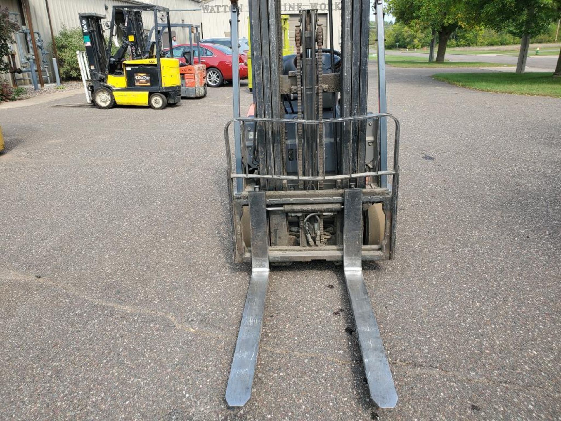 TOYOTA ELECTRIC FORKLIFT; MODEL 7FBEU15; 3,000 LBS CAP; WITH CHARGER - Image 5 of 21