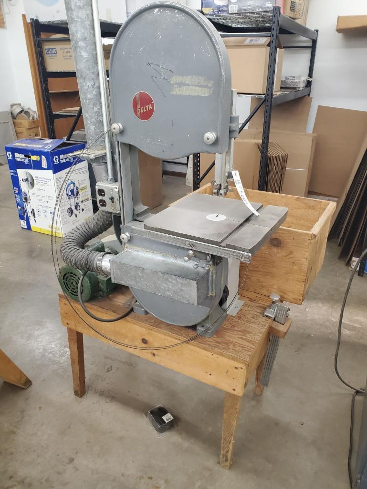 DELTA BAND SAW