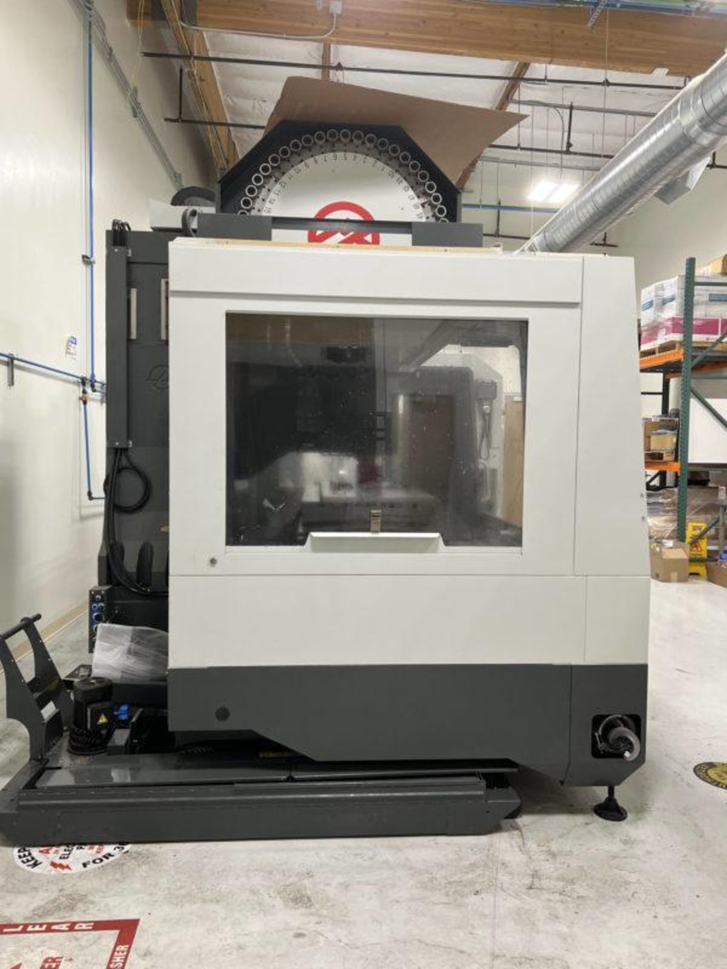 HAAS VF-6 VMC; YEAR 2021 - TOOLING INCLUDED - Image 10 of 10
