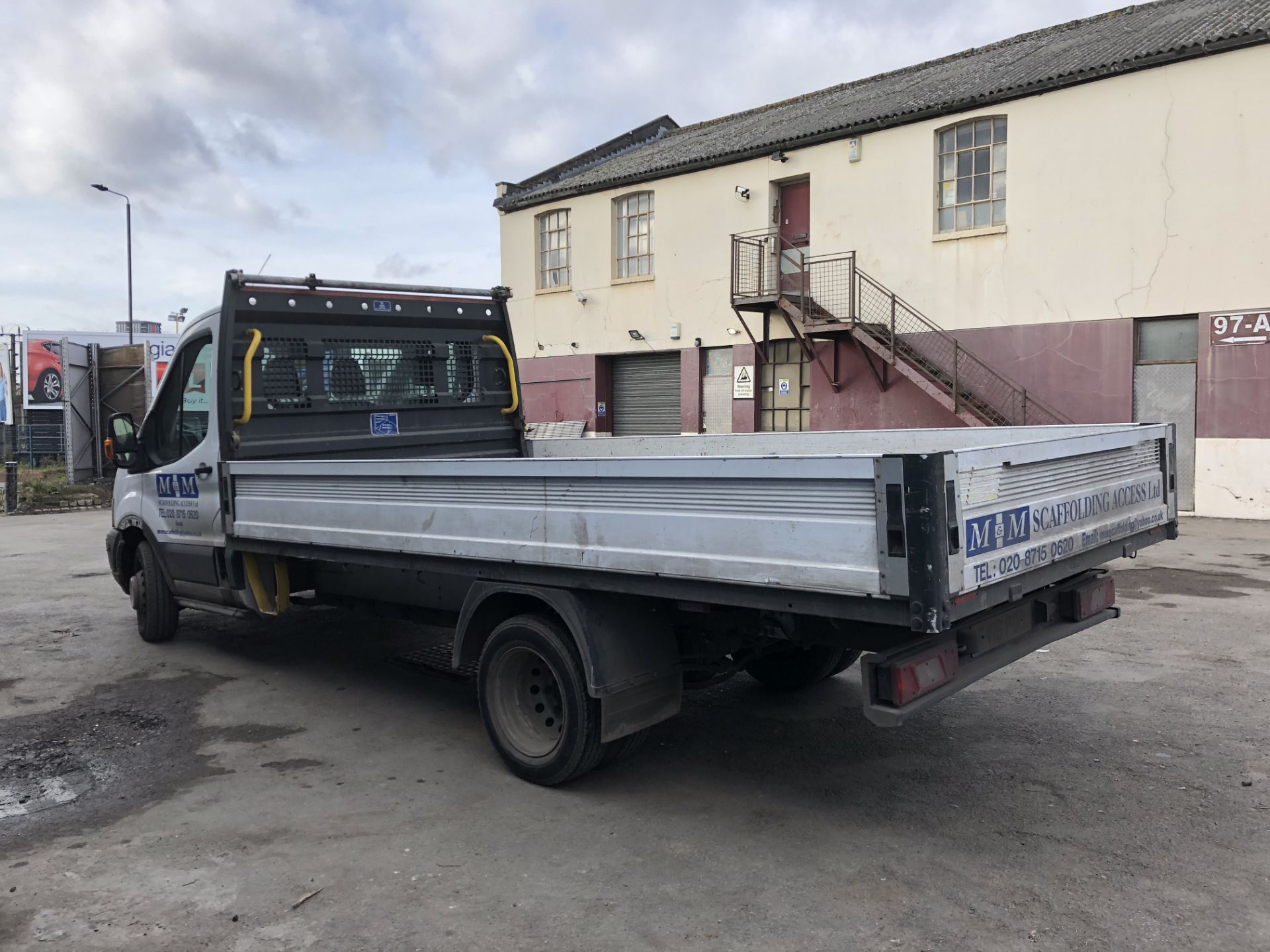 Ford Transit 350 LWB Dropside Truck (2016) - Image 6 of 10