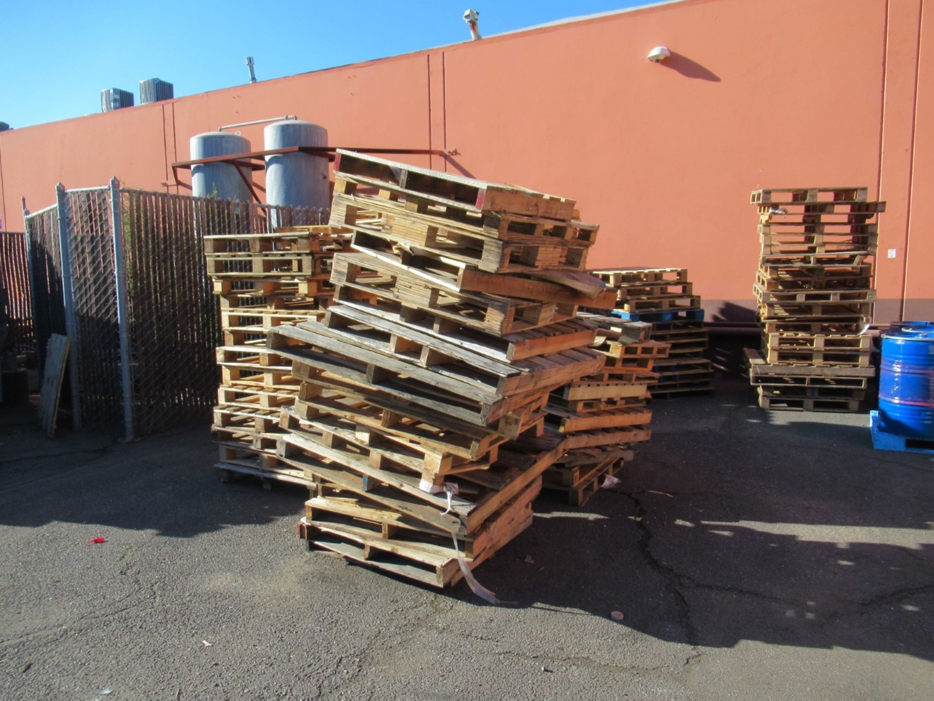 Wooden Pallets - Image 2 of 2