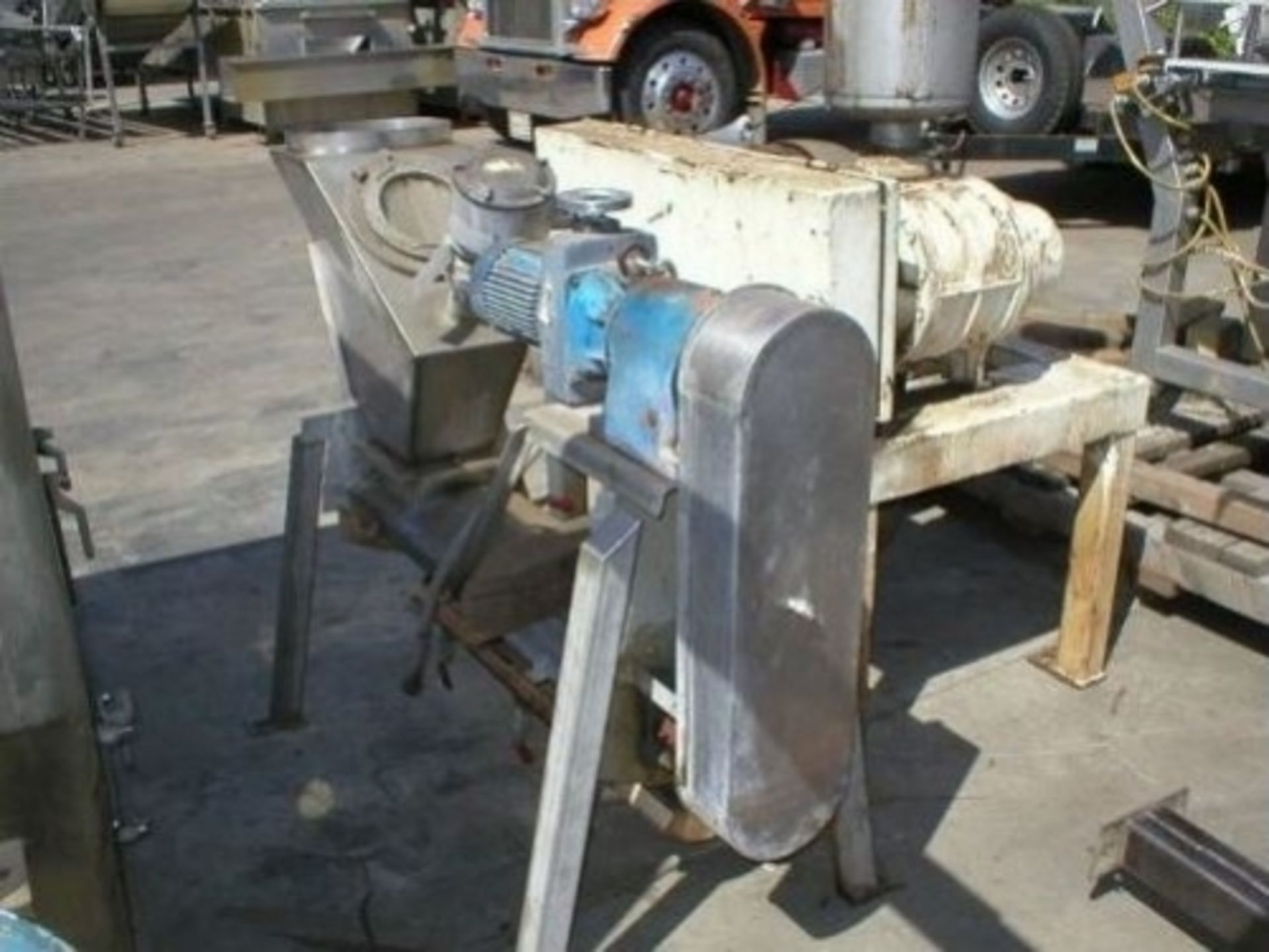 Isomatic stainless steel auger feeder