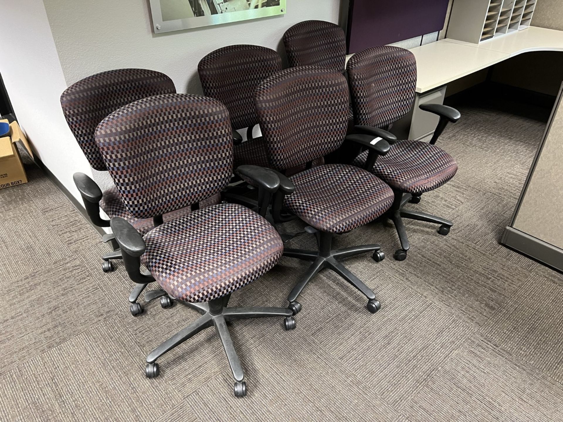 Office Chairs - Image 2 of 6