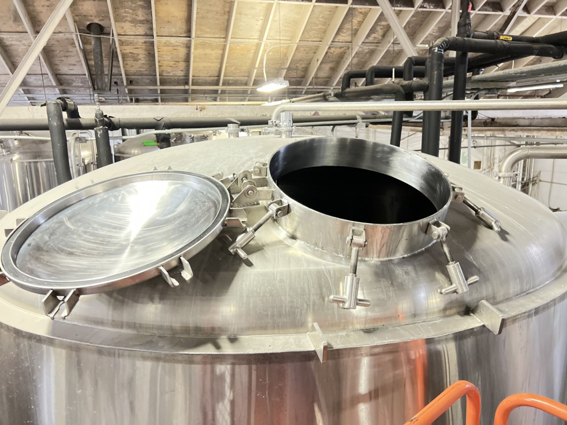 Fermenting Tank - Image 3 of 10