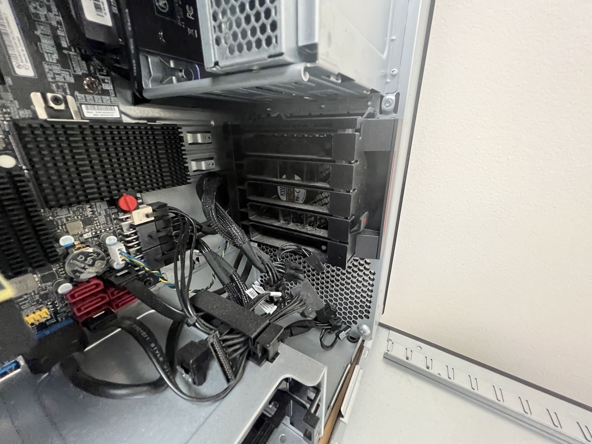 P620 Workstation - Image 12 of 33