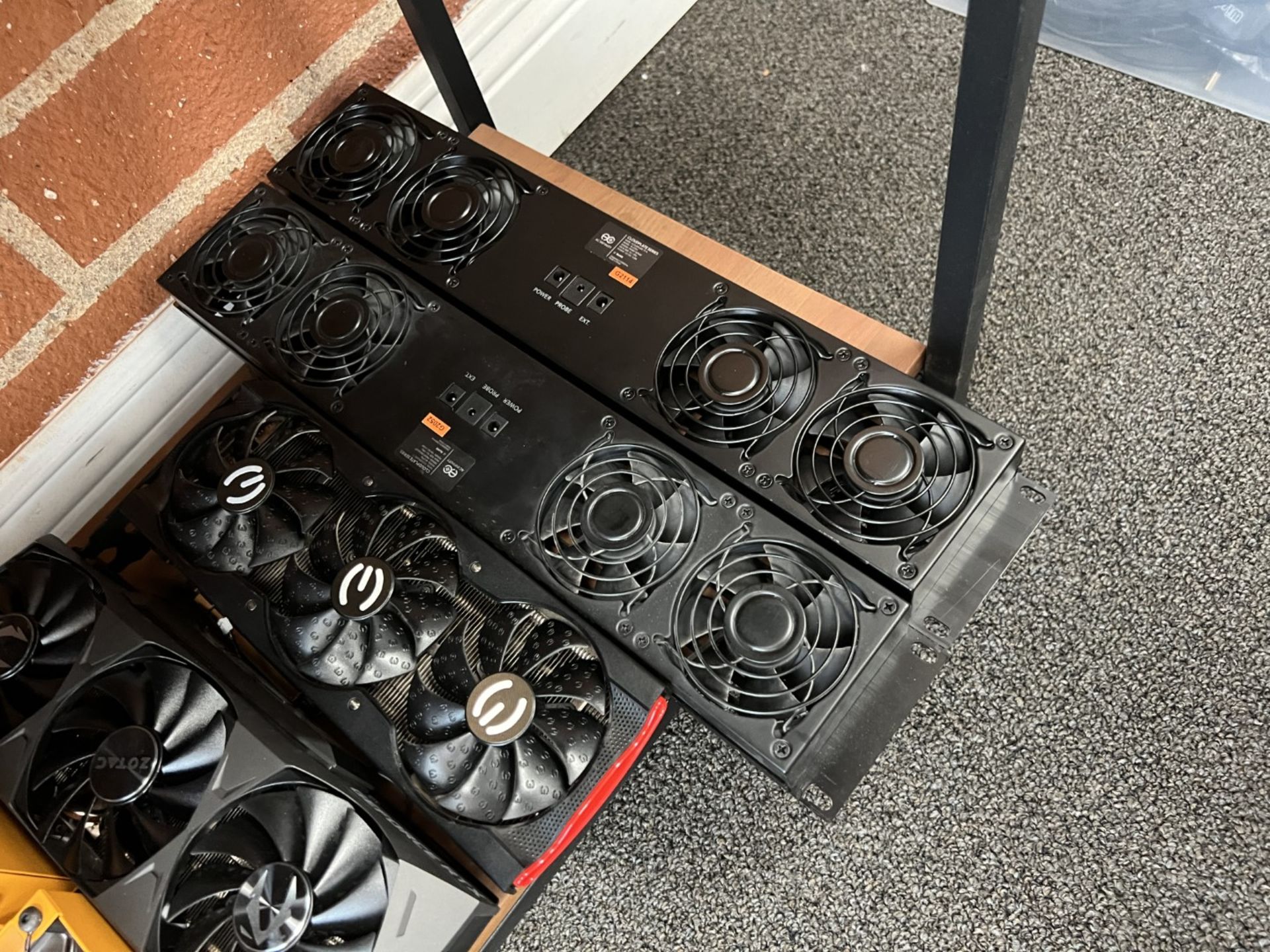 Gaming and Computer Cooling Fans - Image 2 of 10