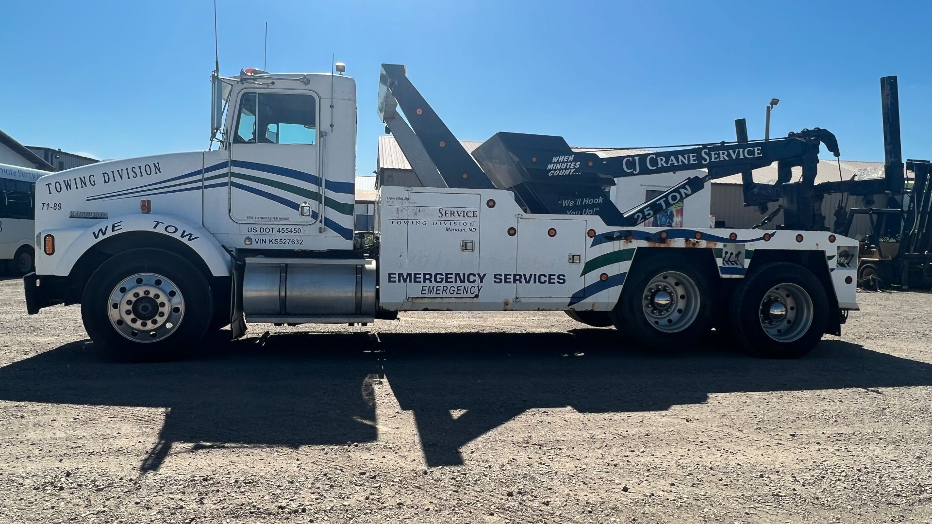 1989-25 TON KENWORTH TOW TRUCK - Image 7 of 7