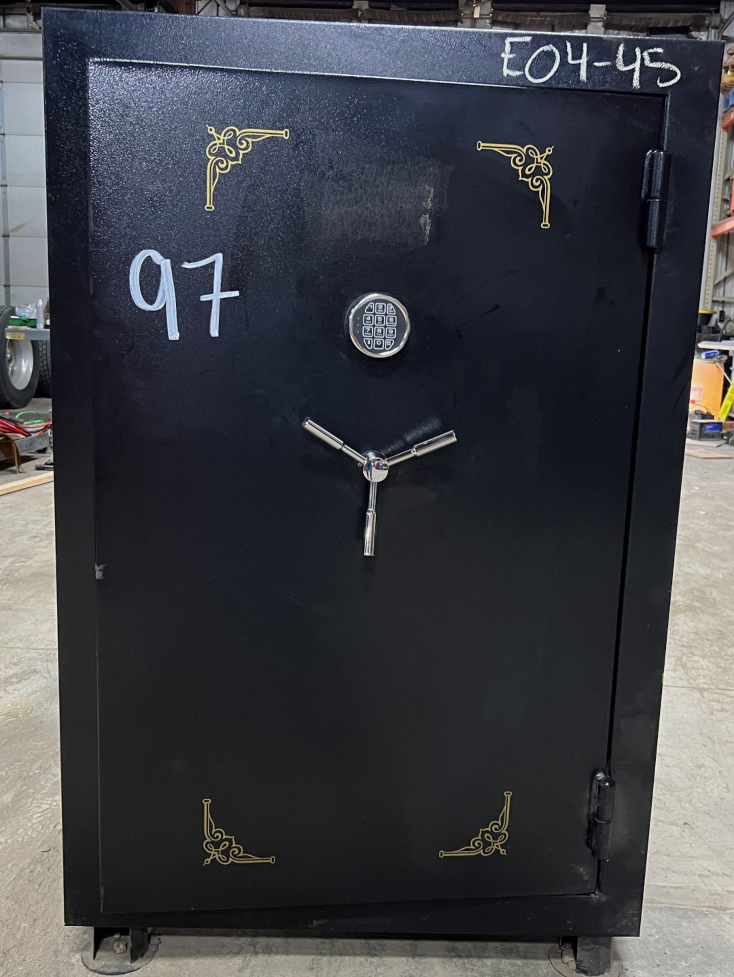 GUN SAFE