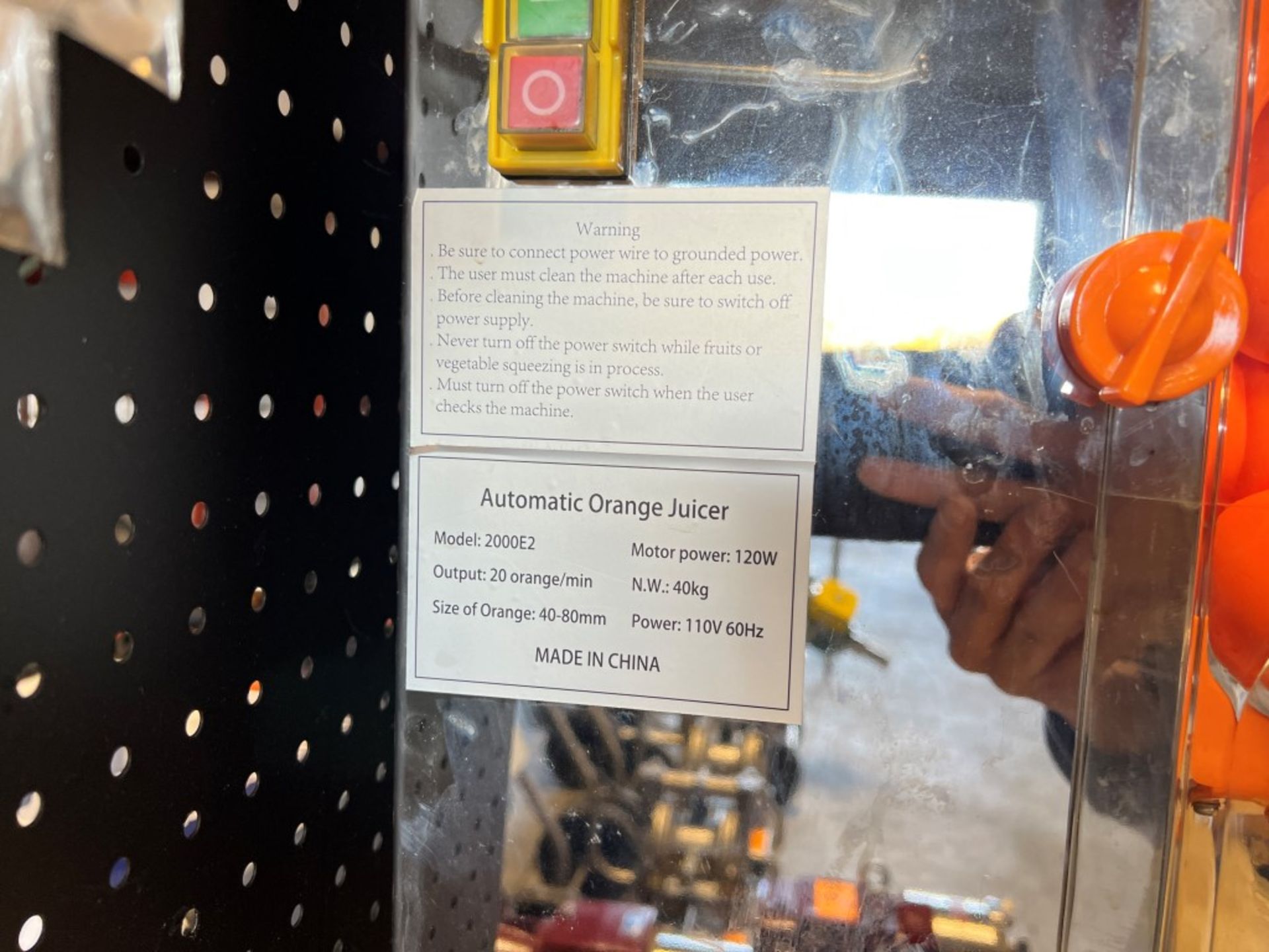 Auto Orange Juicer - Image 5 of 5