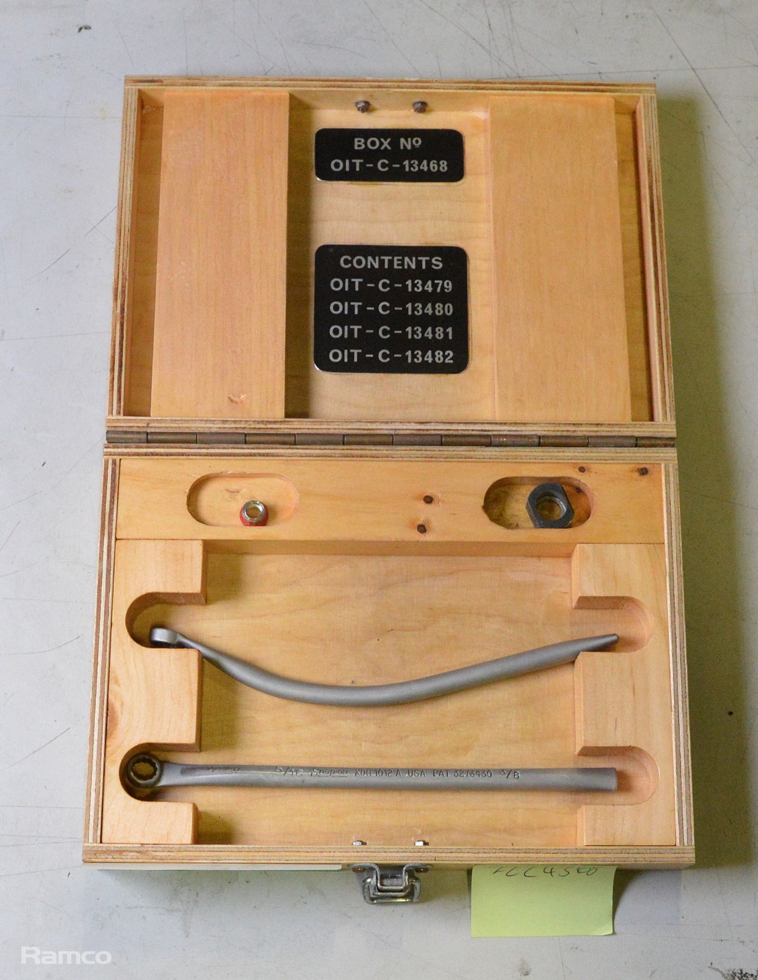 Snap-on Spanner Set In A Wooden Box