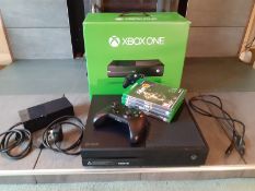 Xbox one games console (500gb) with controller, power lead, HDMI cable and a selection of