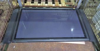 Panasonic TH-42PS9BK Television 220/240C 50/60Hz - no power cable or remote (speakers not