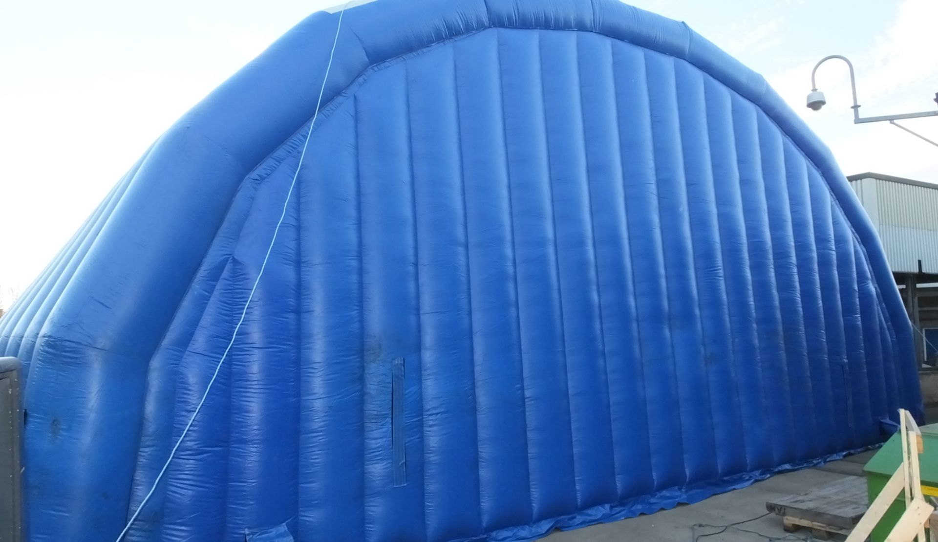 3 section inflatable shelter - Full details in description - Image 26 of 48