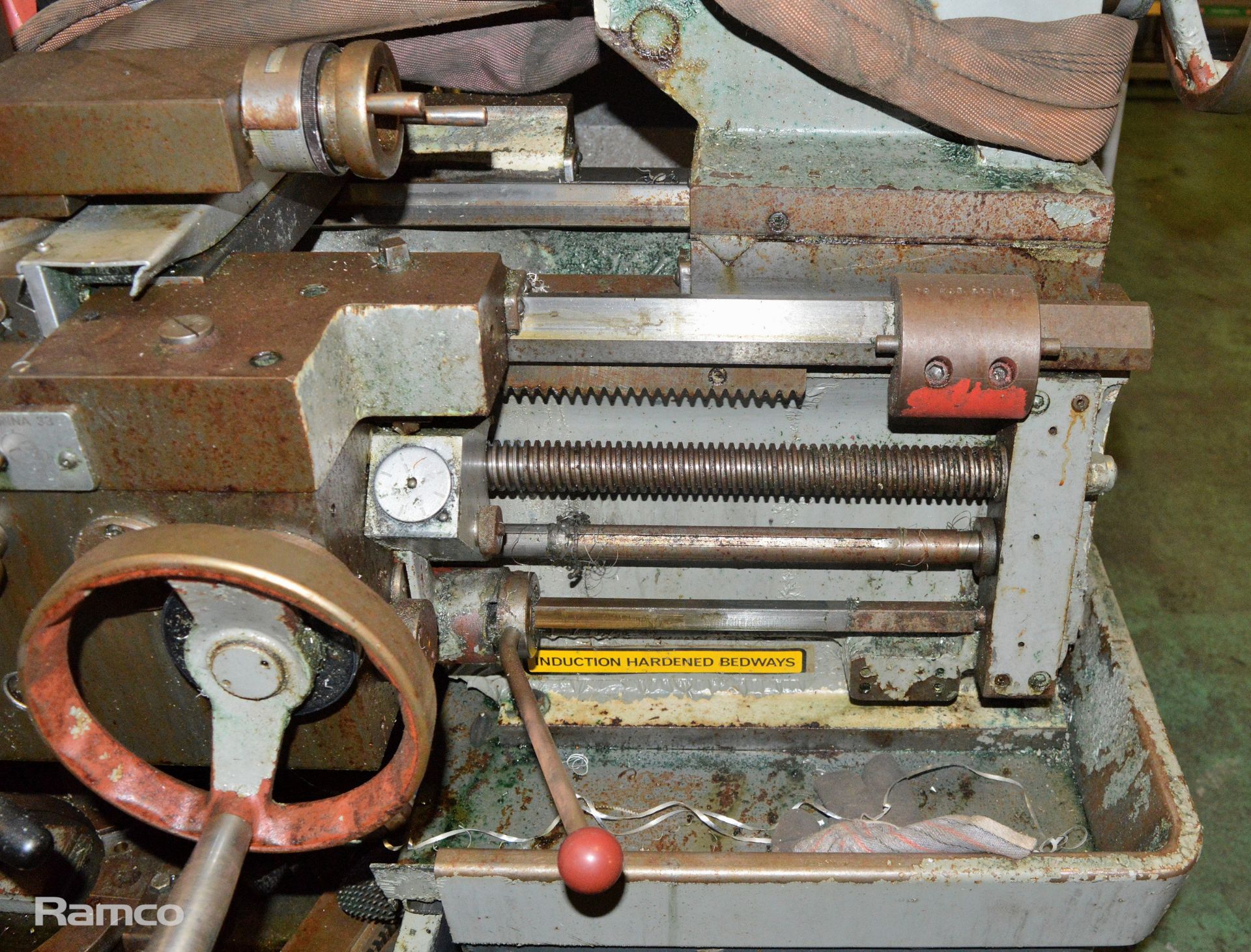 Colchester Triumph 2000 Lathe - 3 Jaw Chuck with teeth, Tail stock, Tool post holder - Image 7 of 11