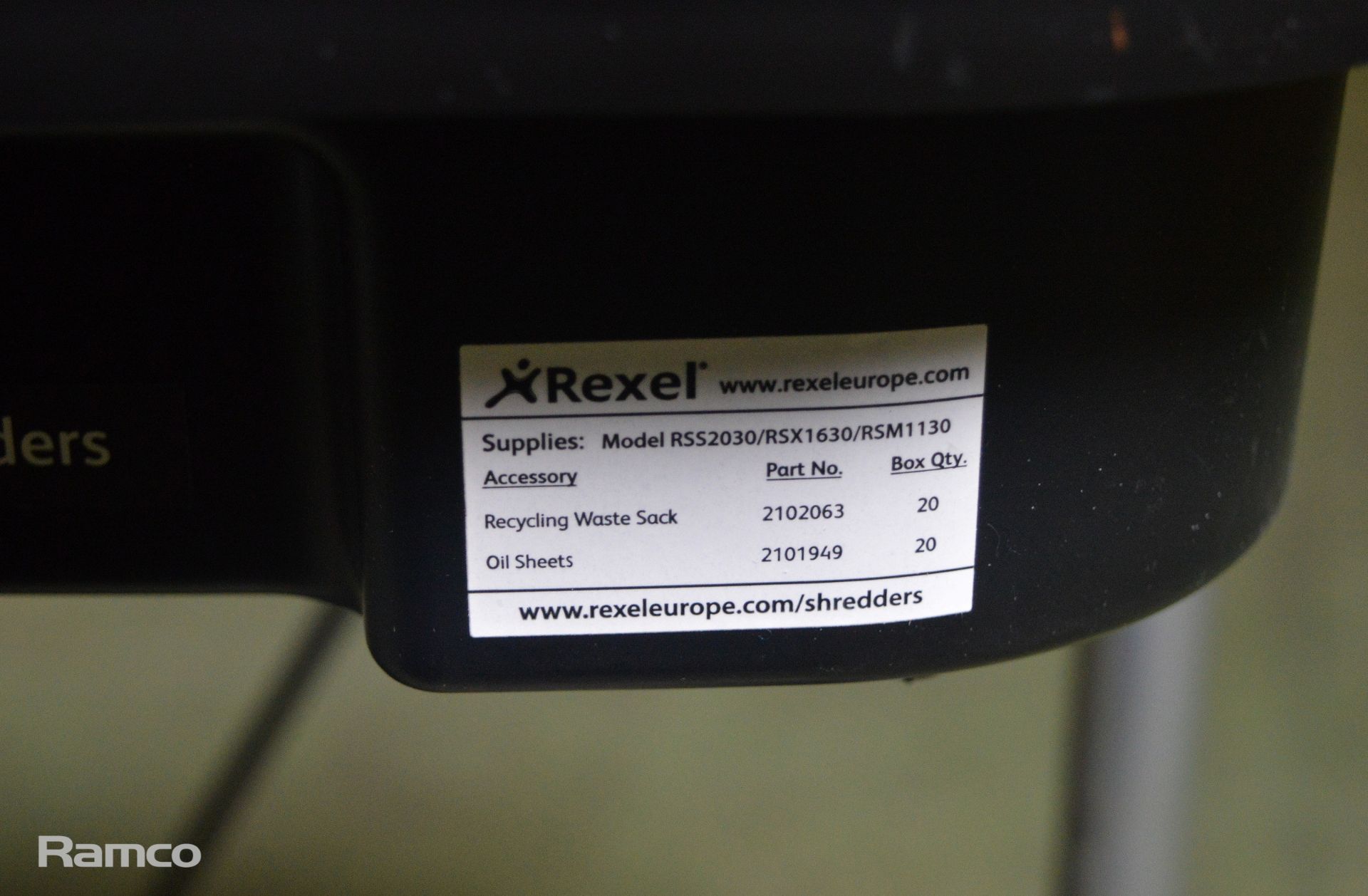 Rexel Mercury RSS2030 Shredder - L420 x W300 x H600mm - Image 4 of 5