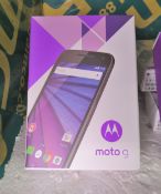 3x Motorola Moto G 3rd Gen - Pay As You Go Mobile Phones
