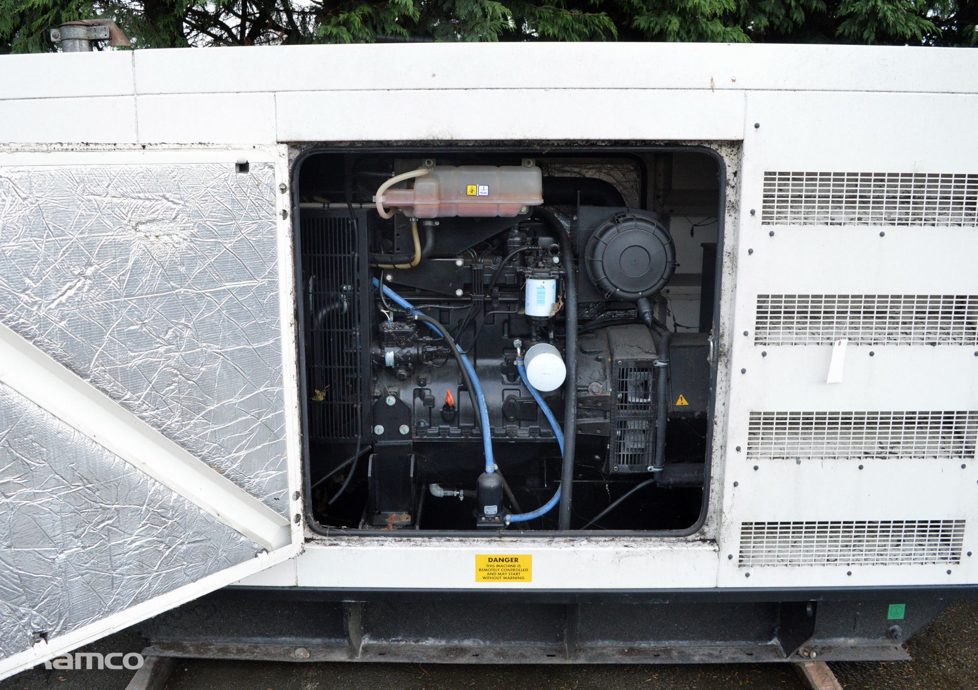 Scorpion Power Systems 91KVA generator - Model ST91SI - 415V - 50 hz - only 43 running hours! - Image 7 of 26