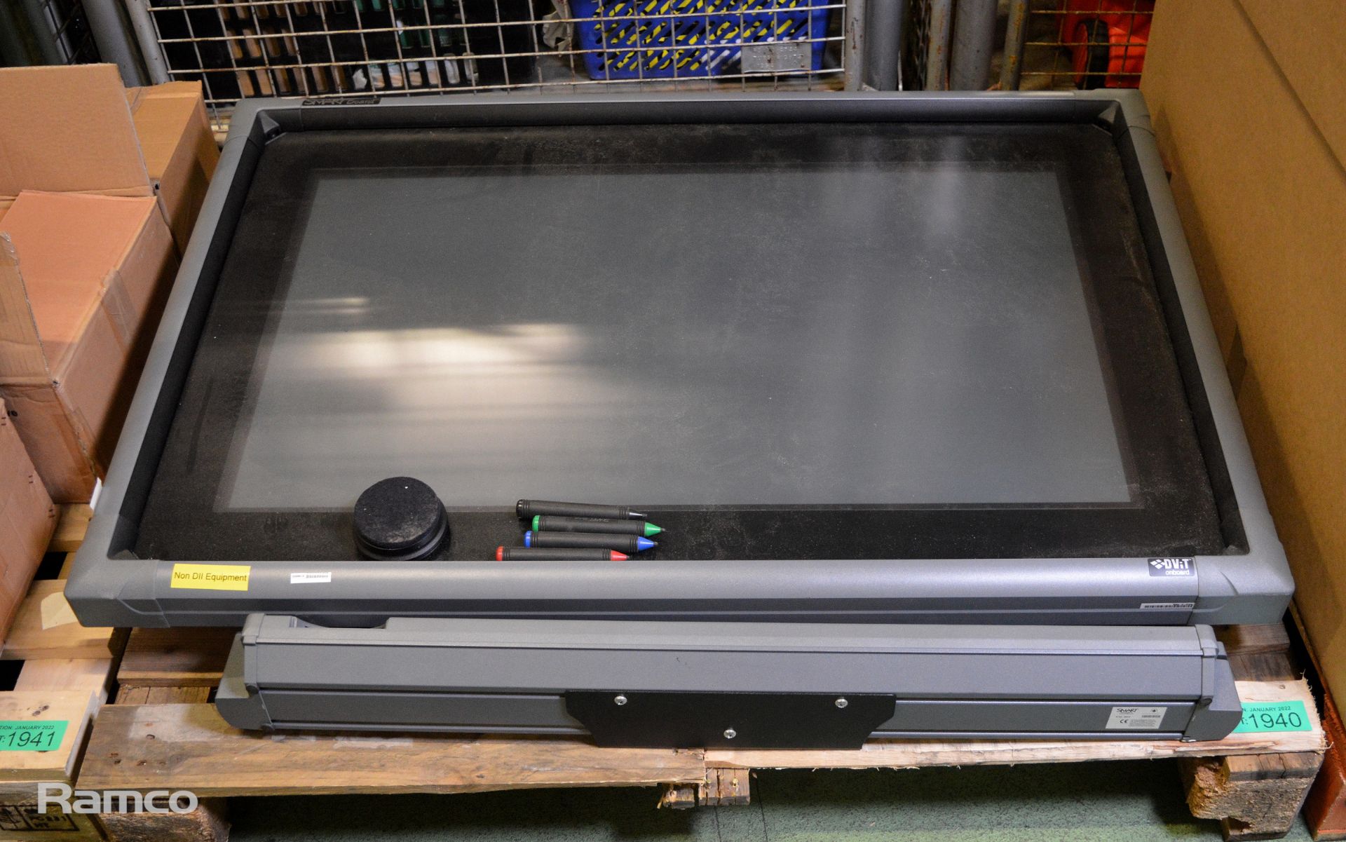 Smart Board Model PX-42XM2G