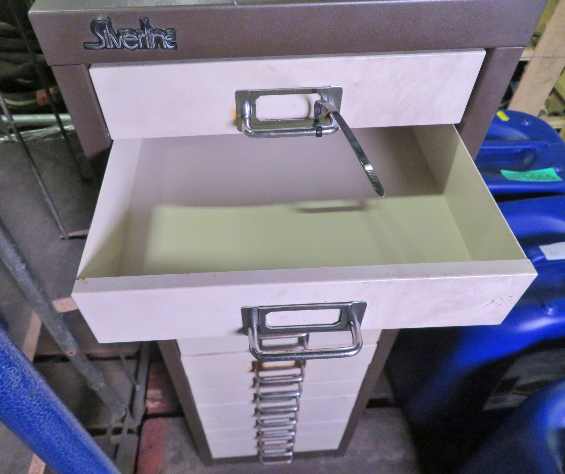 Silverline filing drawer cabinet - L280 x D410 x H865mm - Image 2 of 2
